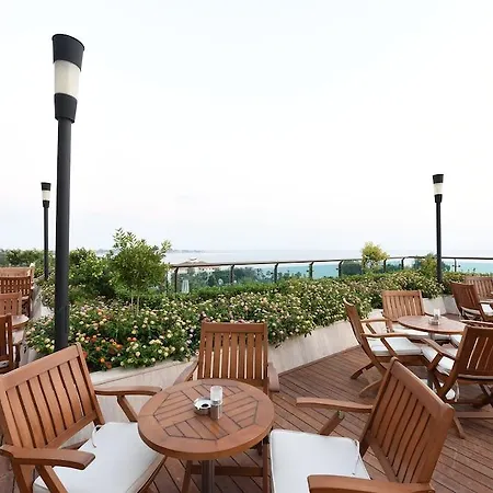 Star Elegance Resort Side