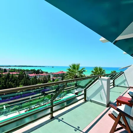 Resort Star Elegance